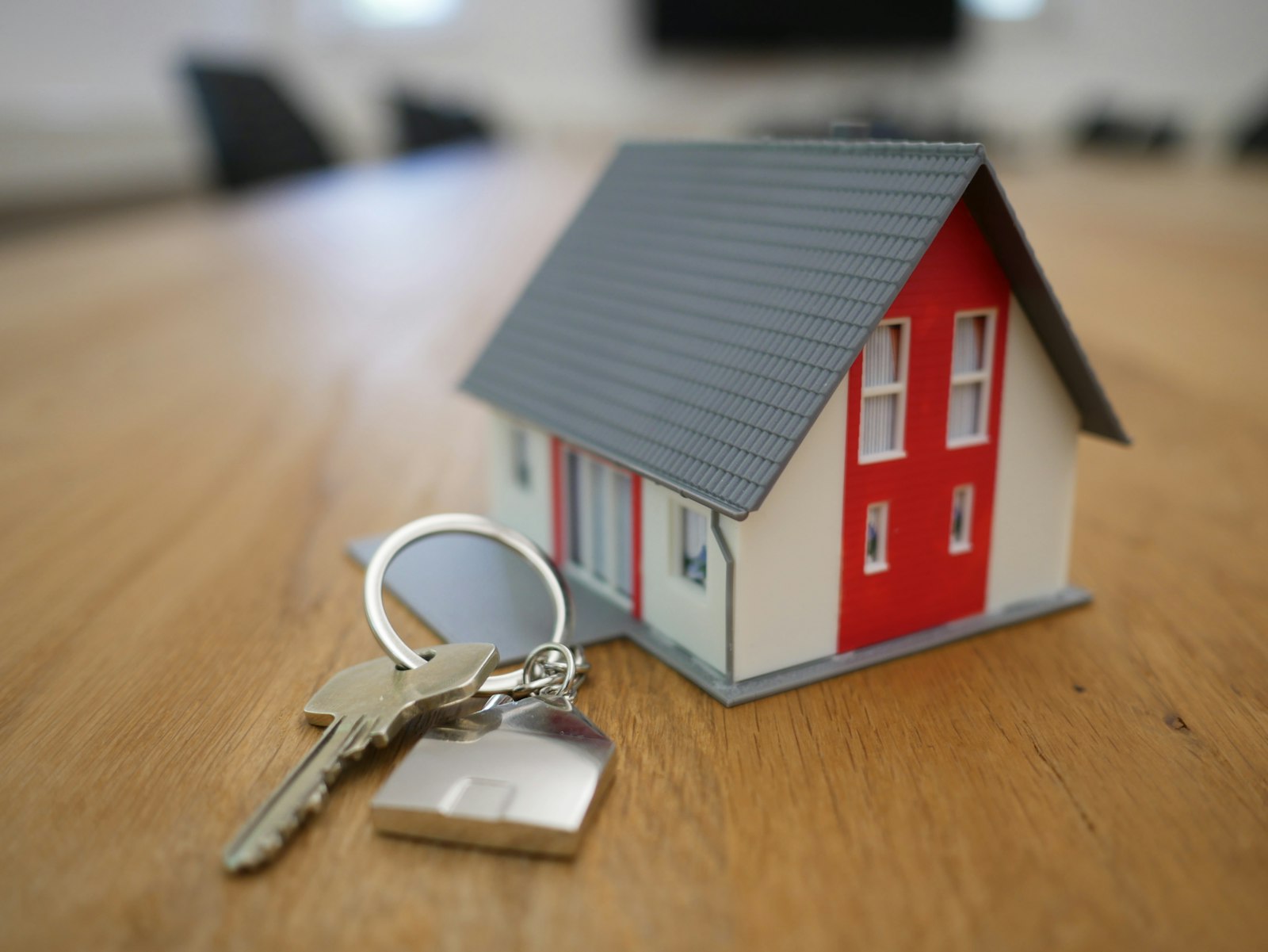 House for sale with keys